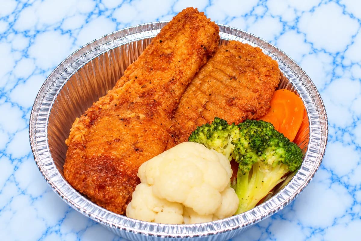 Fried tilapia with vegetables